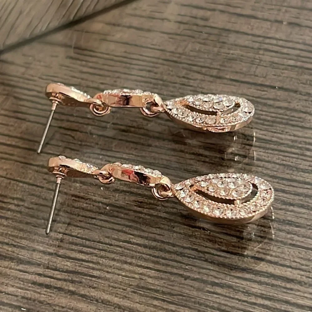 Vintage Style Rose Gold Colored Drop Earrings Rhinestone Dangle Earrings